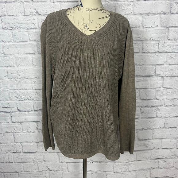 RD Style Tops - RD Style Tan Sweater - Women's Size XL - Great Condition